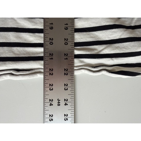 Old Navy Classic Striped Long Sleeve Tee - Size Large - Picture 5 of 5